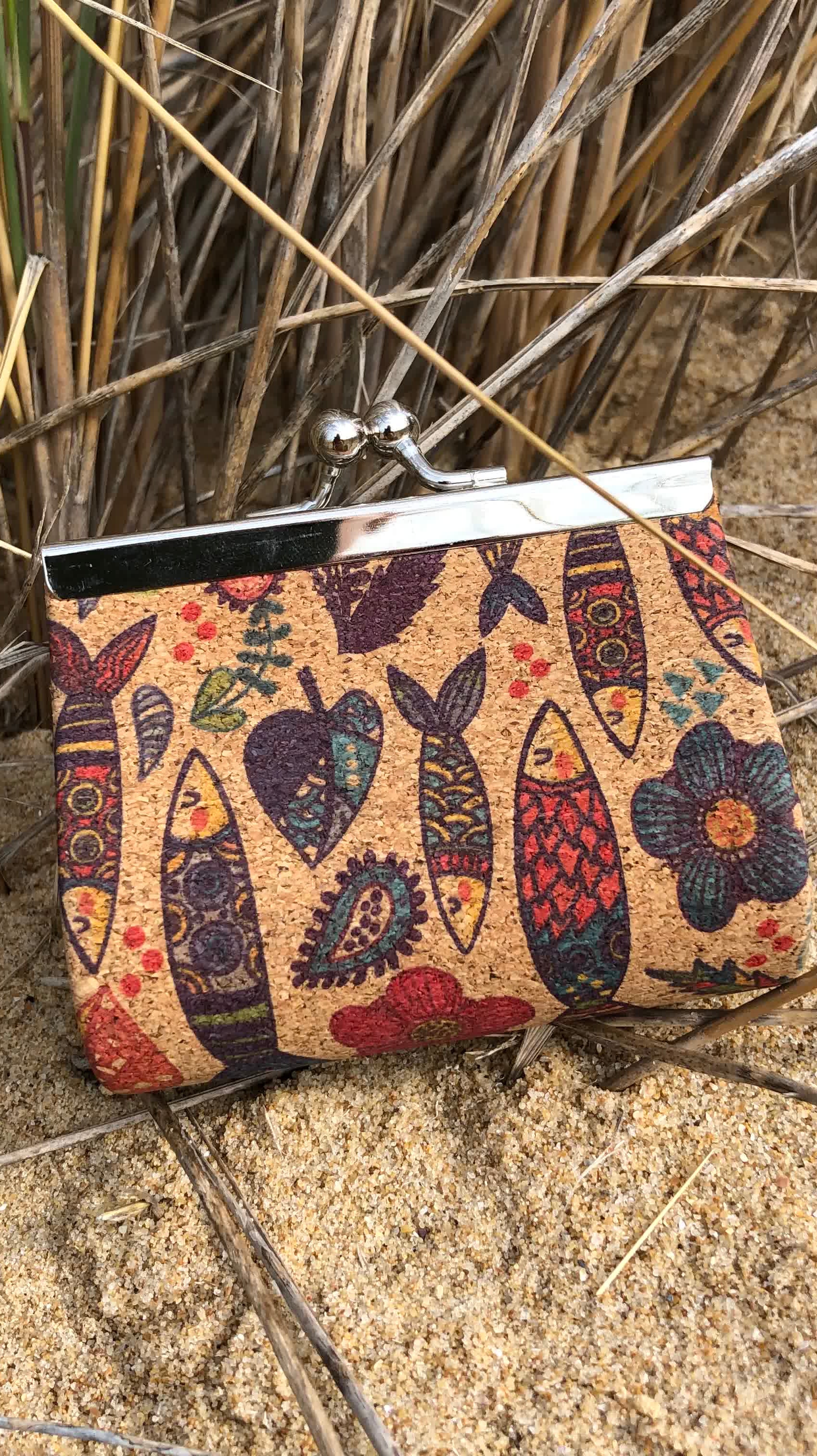 L'évolution du liège dans la mode : du matériau naturel à l'élégance contemporaine