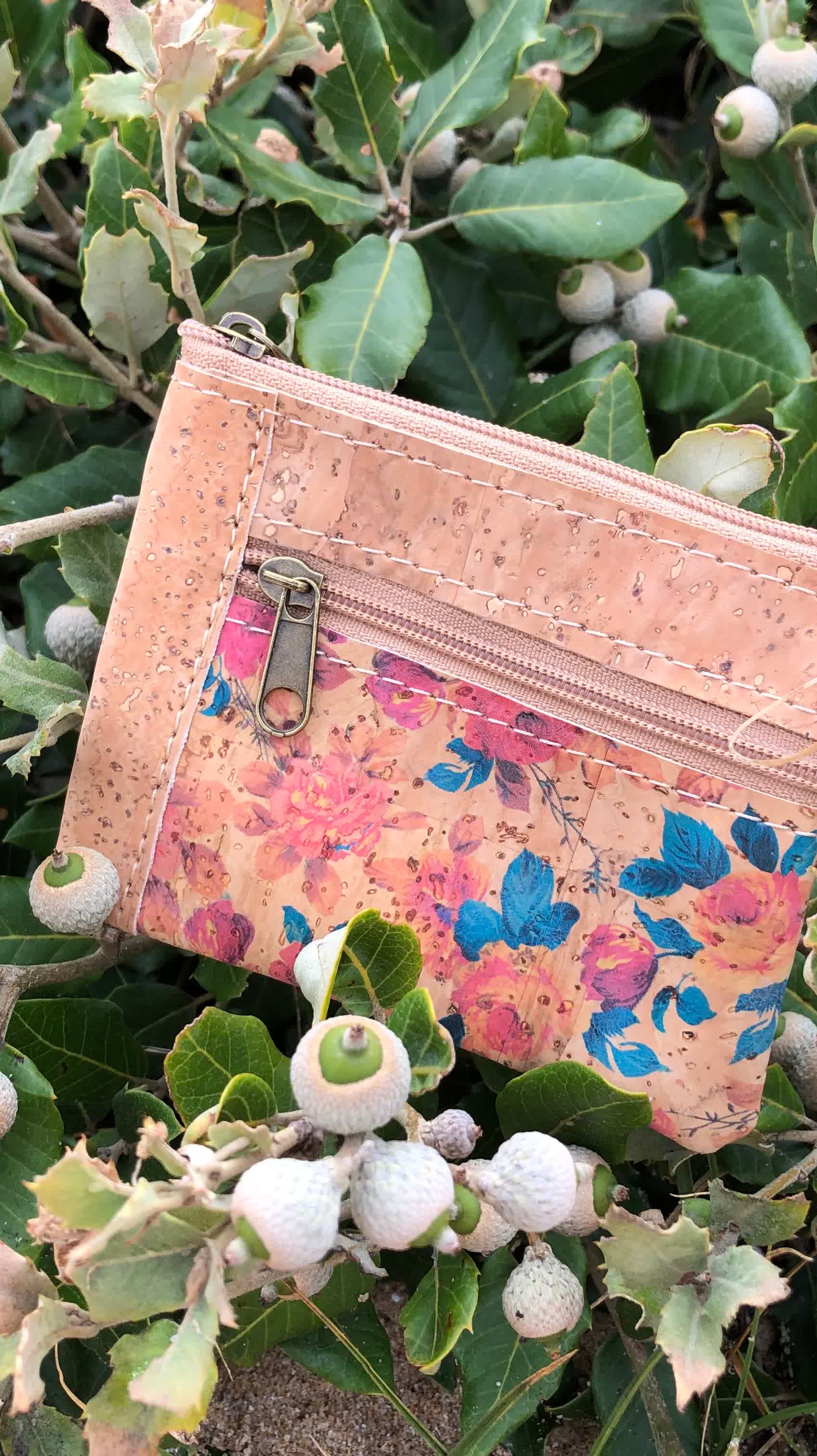 Tendances actuelles des accessoires en liège : élégance naturelle à son apogée